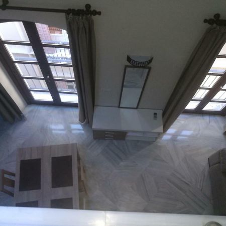 Apartamentos Edificio Vicente マラガ エクステリア 写真