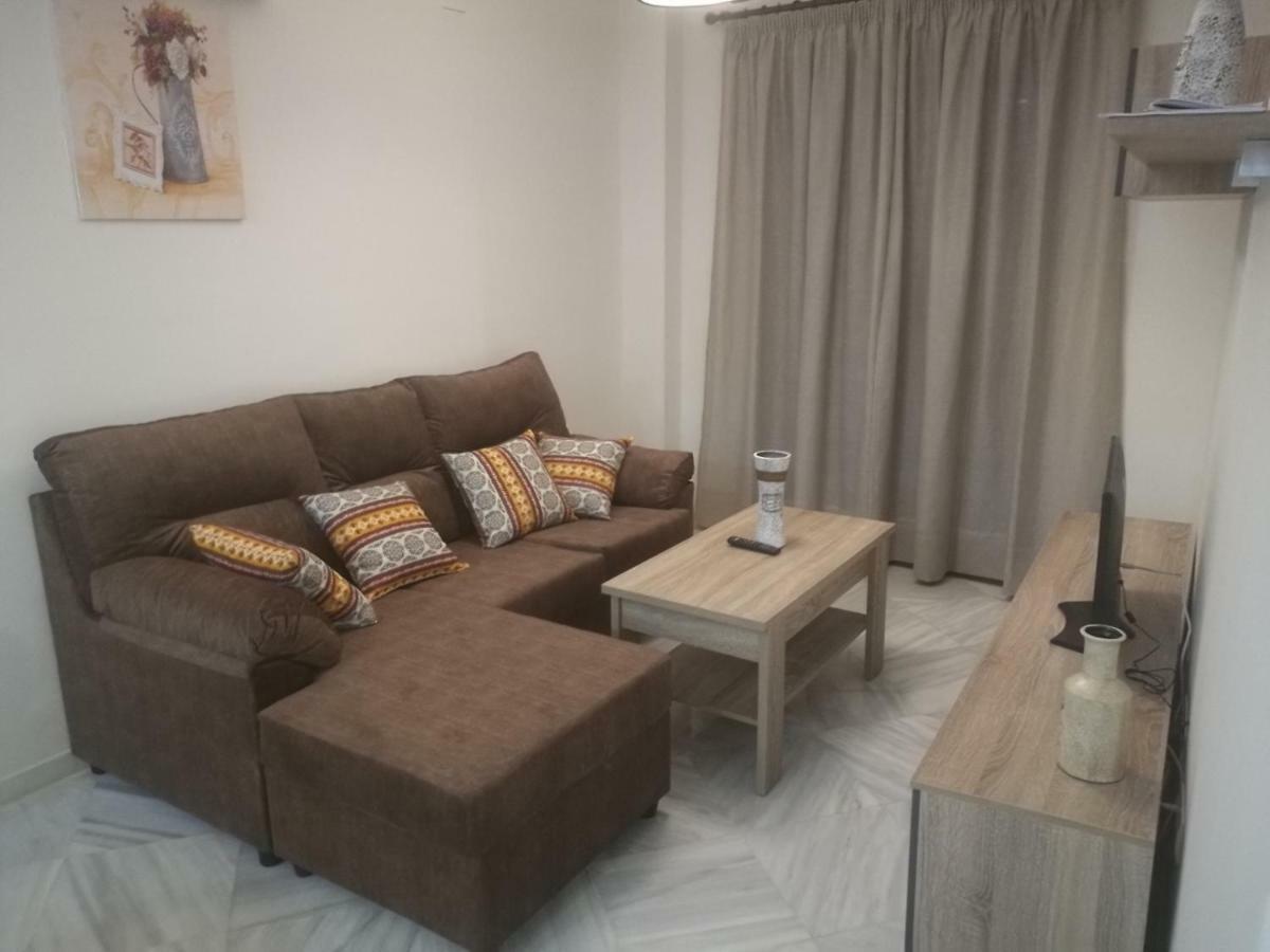 Apartamentos Edificio Vicente マラガ エクステリア 写真