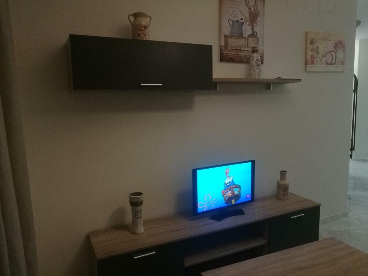 Apartamentos Edificio Vicente マラガ エクステリア 写真