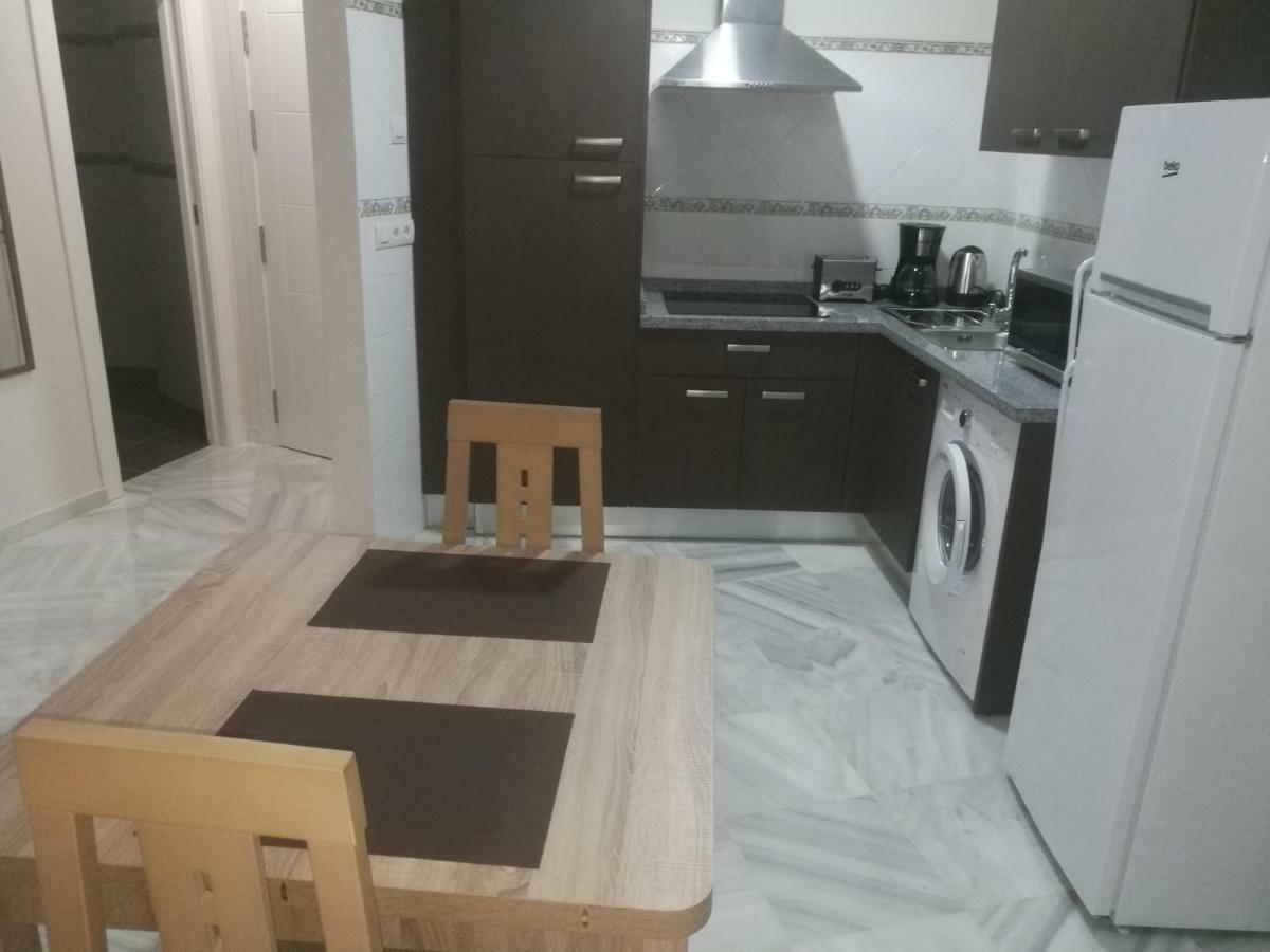 Apartamentos Edificio Vicente マラガ エクステリア 写真